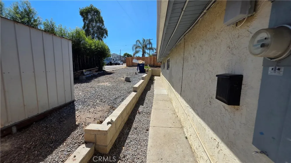 808 Maria Spring Valley, CA 91977
