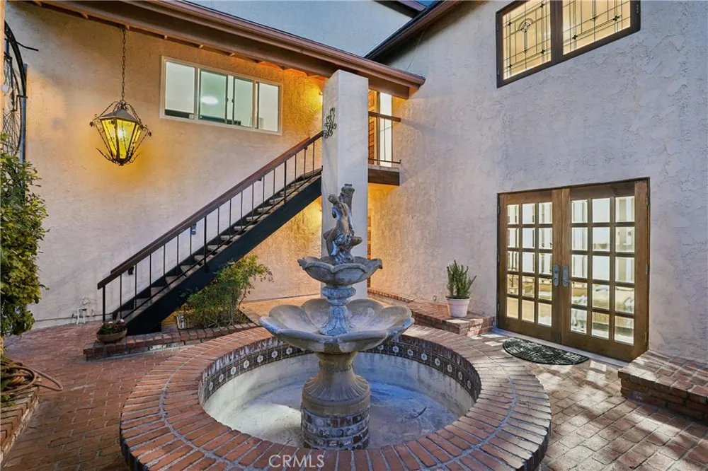 2424 Steed Court Lomita, CA 90717