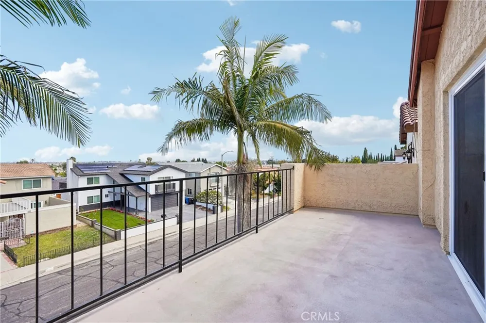 2424 Steed Court Lomita, CA 90717