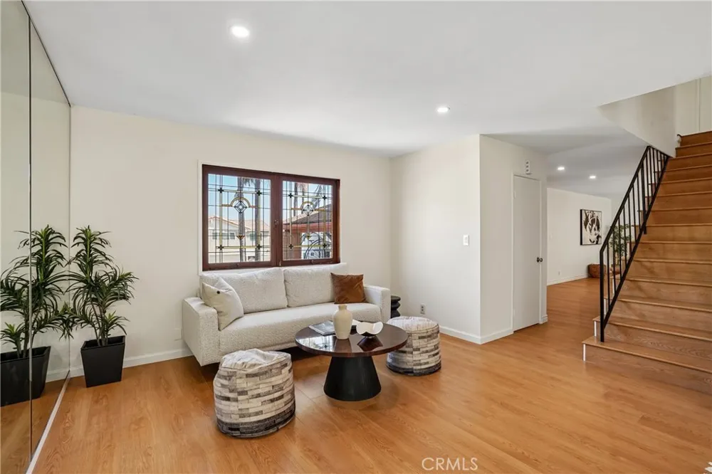2424 Steed Court Lomita, CA 90717