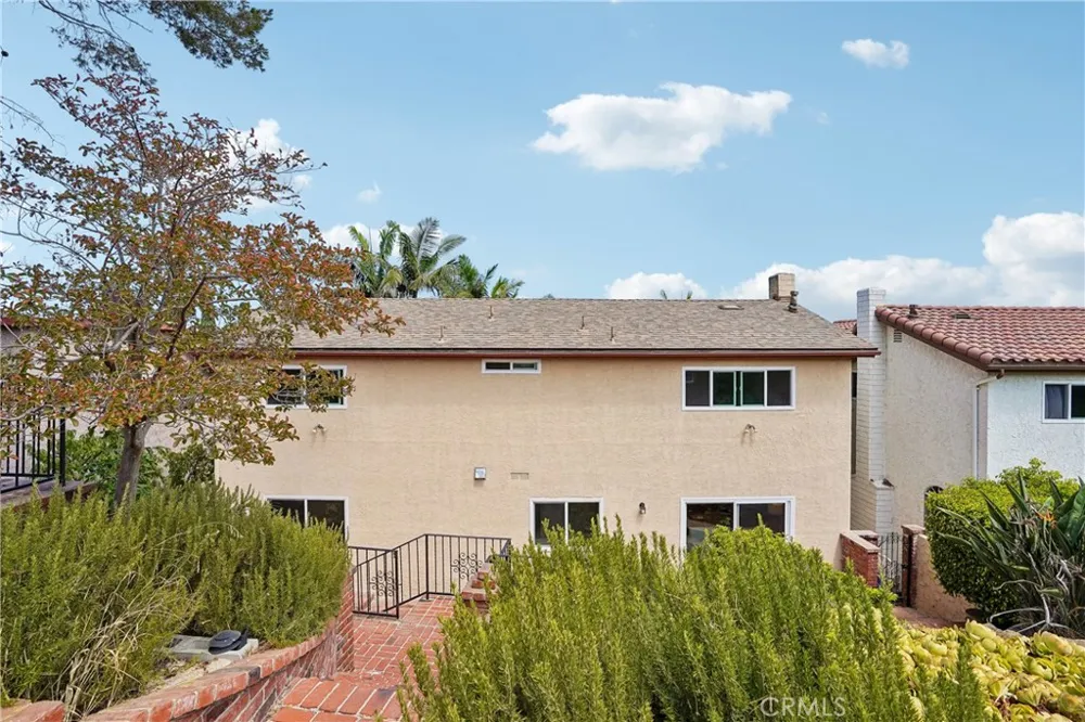 2424 Steed Court Lomita, CA 90717