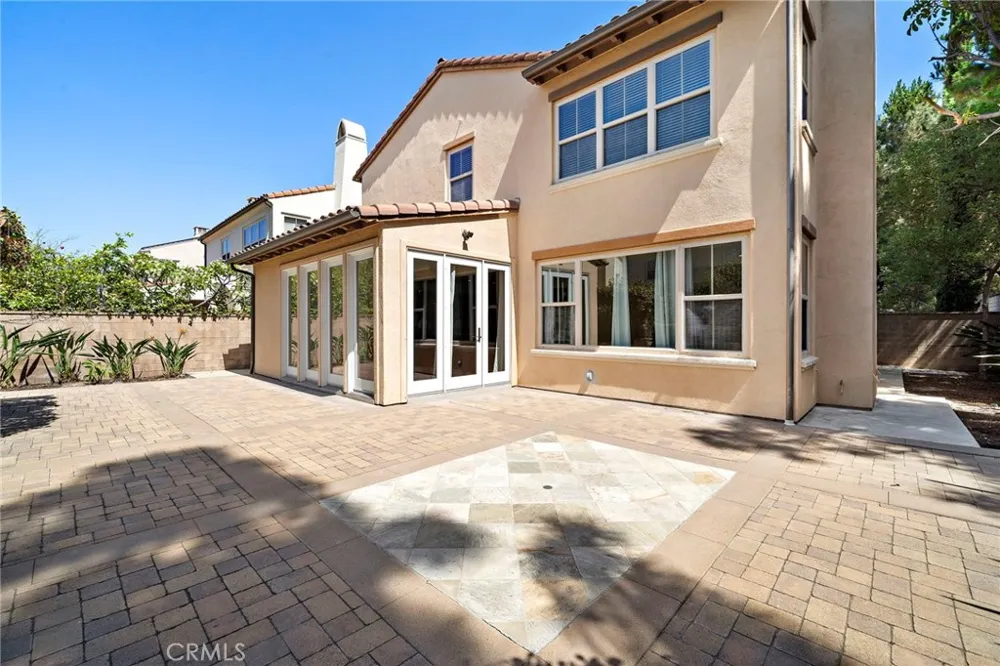 30 Tall Cedars Irvine, CA 92620