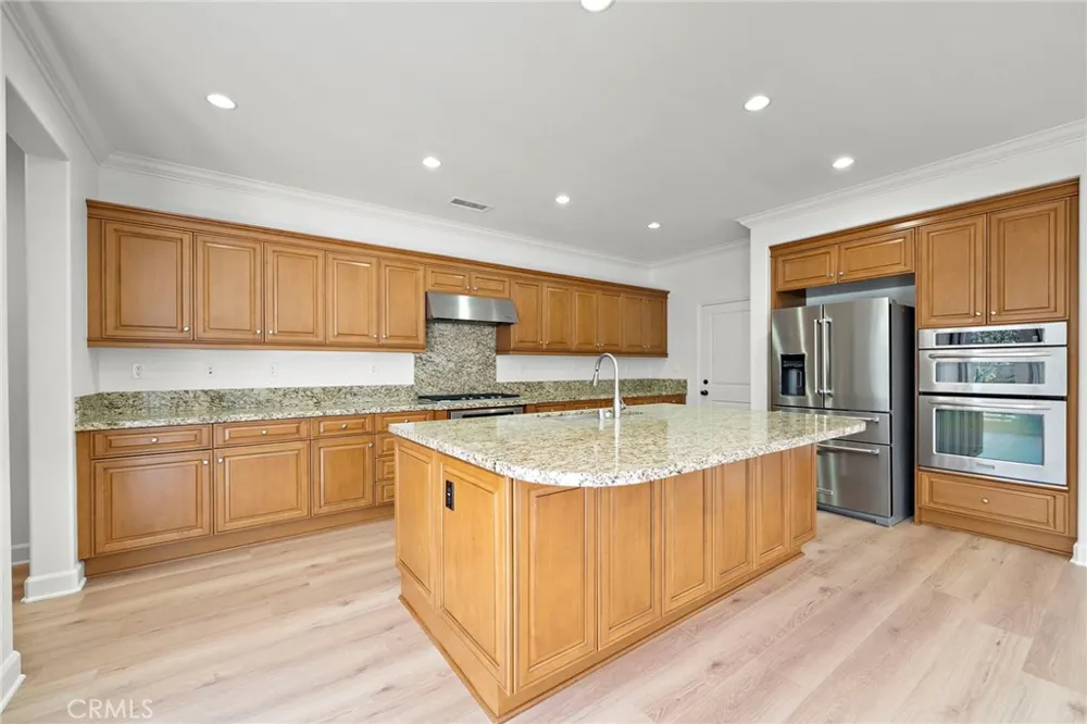 30 Tall Cedars Irvine, CA 92620