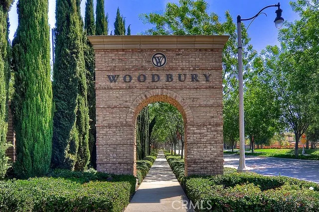 30 Tall Cedars Irvine, CA 92620