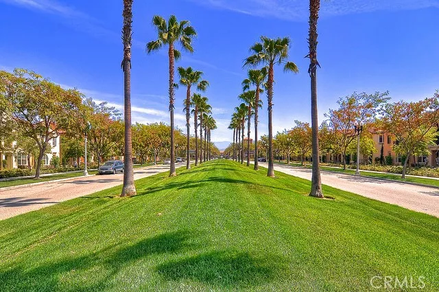 30 Tall Cedars Irvine, CA 92620