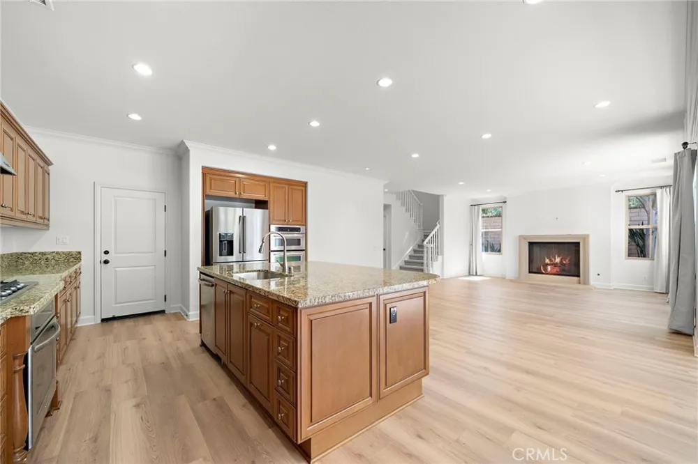 30 Tall Cedars Irvine, CA 92620