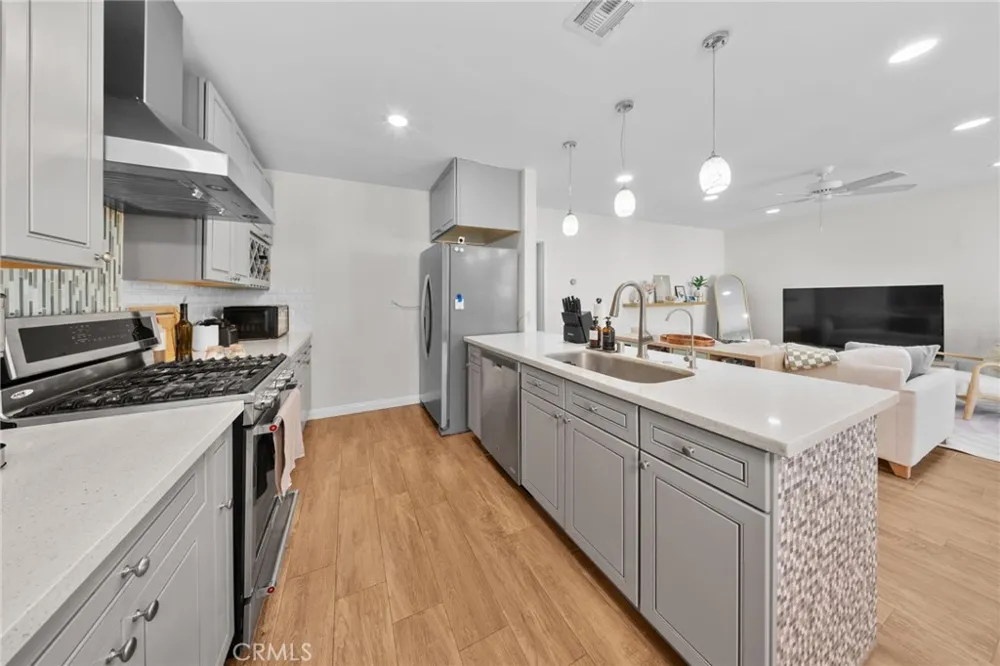 1200 W Huntington Drive #19 Arcadia, CA 91007