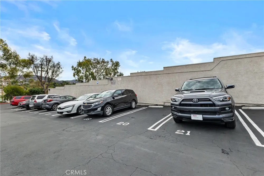 2112 E Vista #20 Vista, CA 92084
