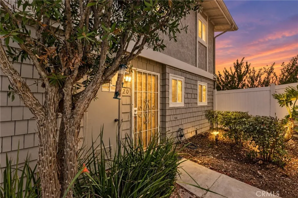 2112 E Vista #20 Vista, CA 92084