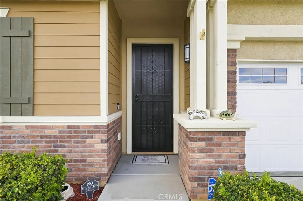 30423 Cherry Opal Menifee, CA 92584