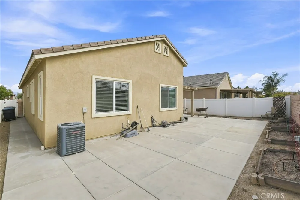30423 Cherry Opal Menifee, CA 92584