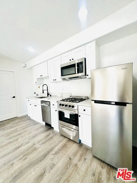 421 E Chevy Chase Drive #A Glendale, CA 91205