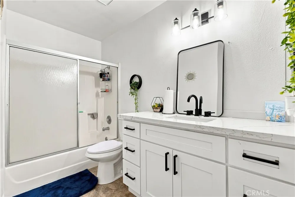 13010 Snowview Road Victorville, CA 92392