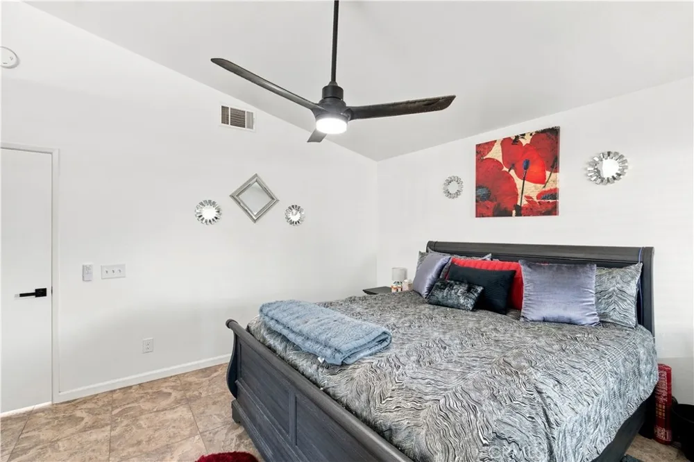 13010 Snowview Road Victorville, CA 92392