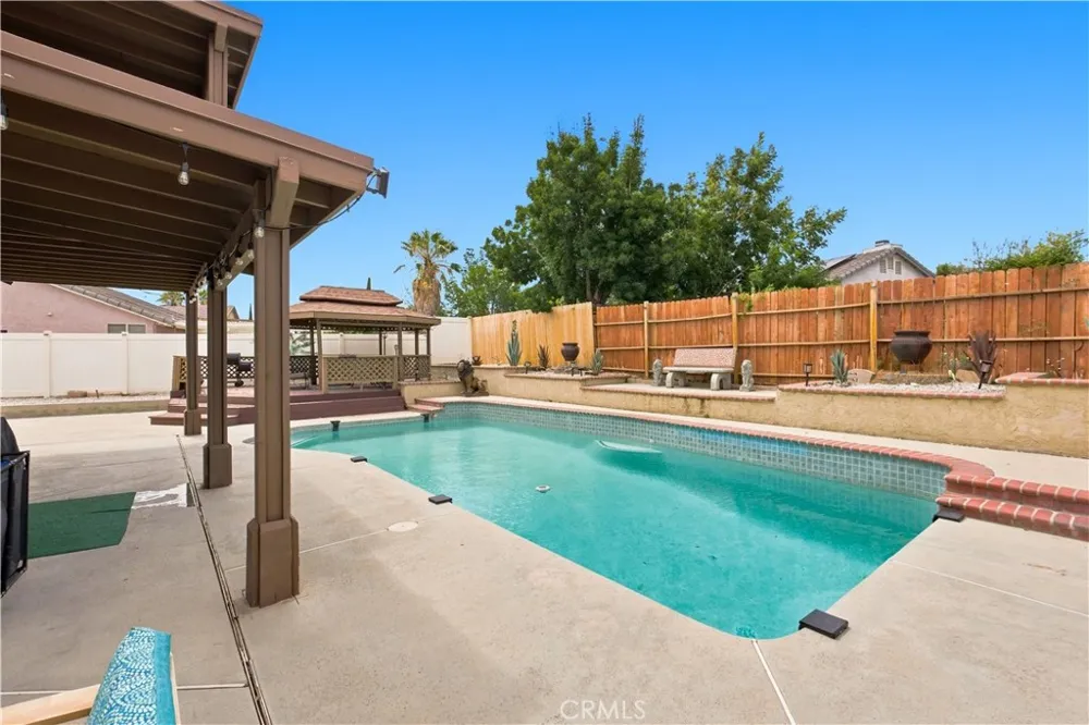 13010 Snowview Road Victorville, CA 92392