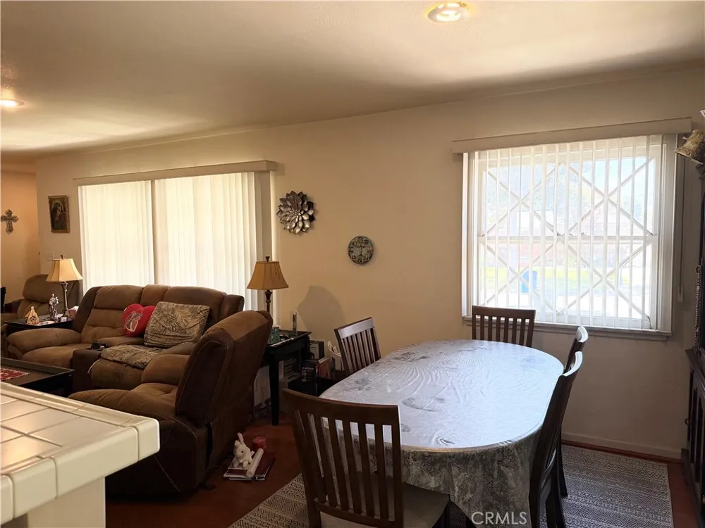 10166 Pounds Ave. Whittier, CA 90603