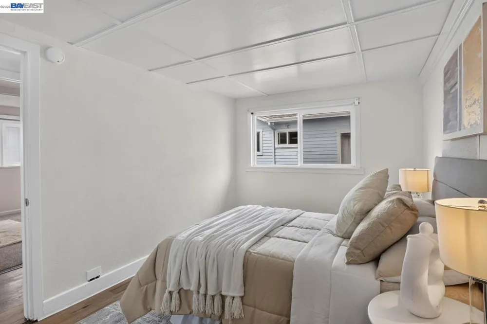 18473 Apricot Way Castro Valley, CA 94546