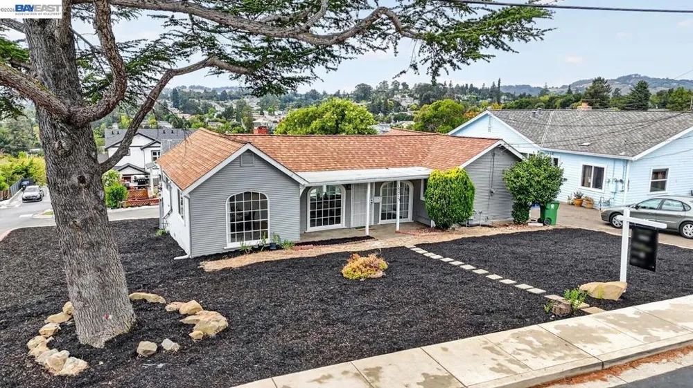 18473 Apricot Way Castro Valley, CA 94546