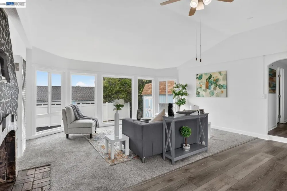 18473 Apricot Way Castro Valley, CA 94546