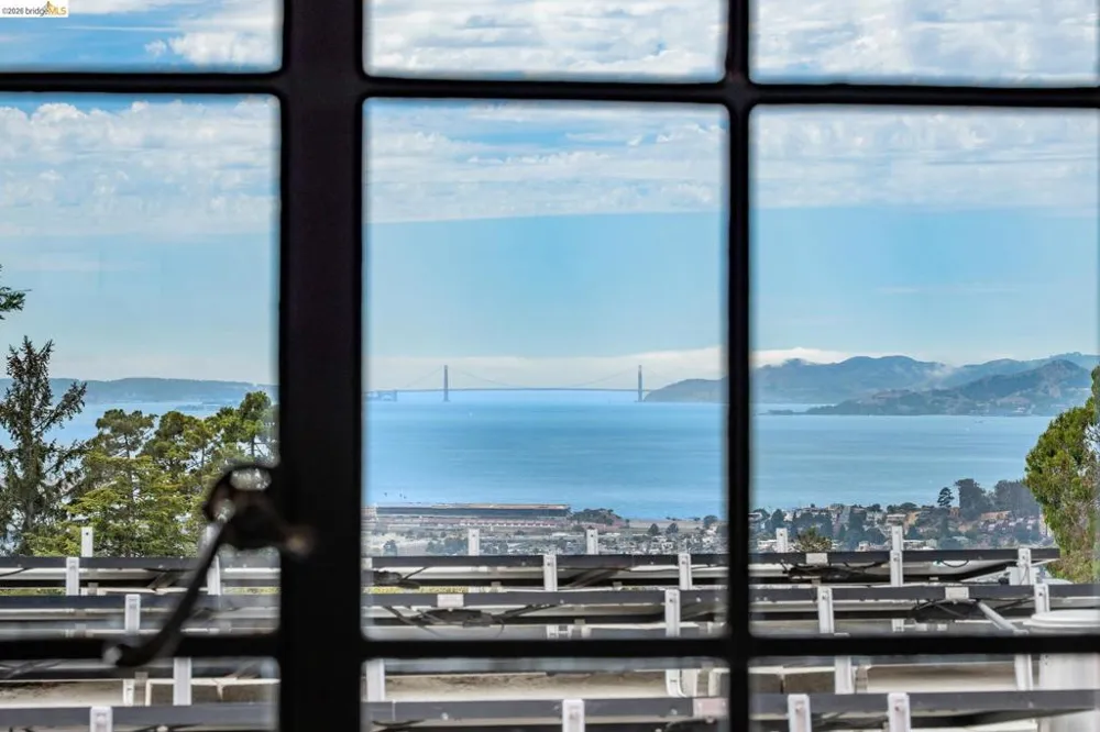 54 Colorado Ave Berkeley, CA 94707