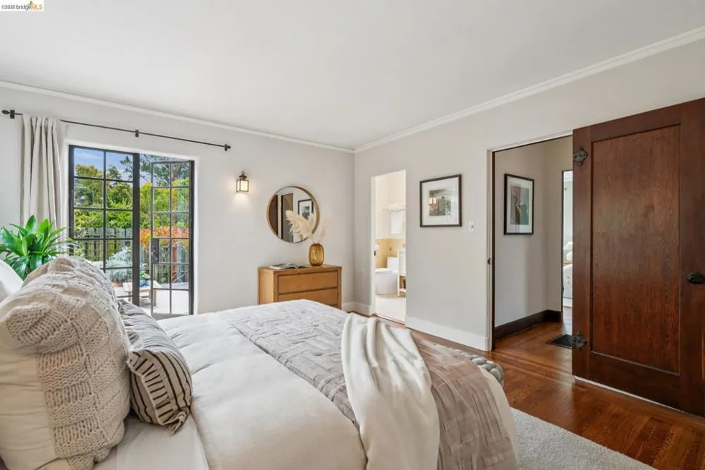 54 Colorado Ave Berkeley, CA 94707