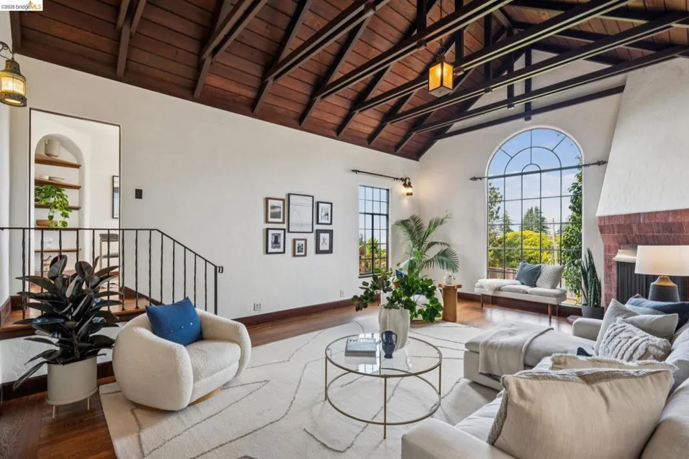 54 Colorado Ave Berkeley, CA 94707