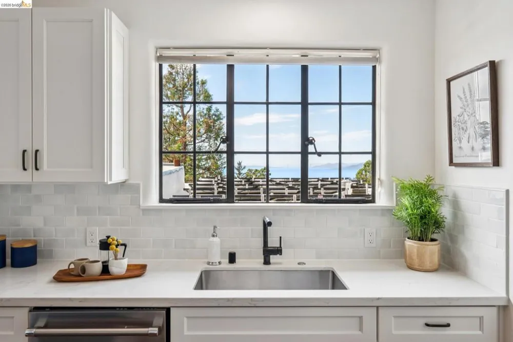 54 Colorado Ave Berkeley, CA 94707