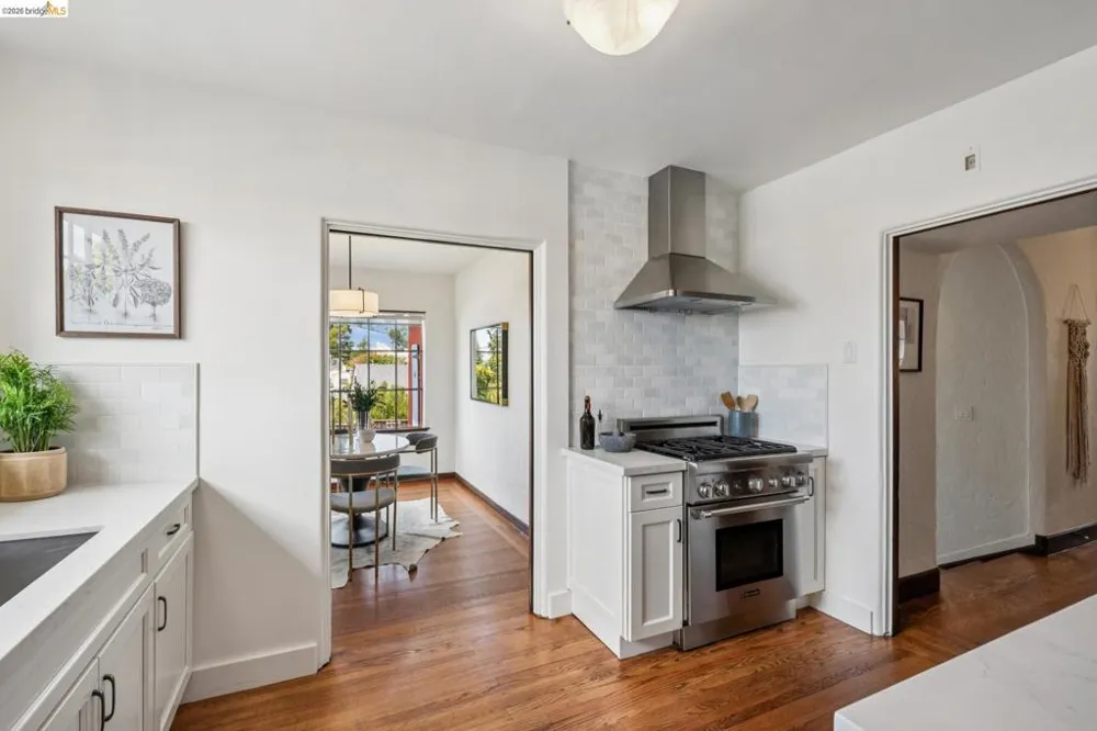 54 Colorado Ave Berkeley, CA 94707