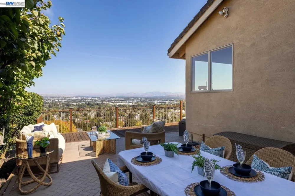 8115 Brittany Dr Dublin, CA 94568