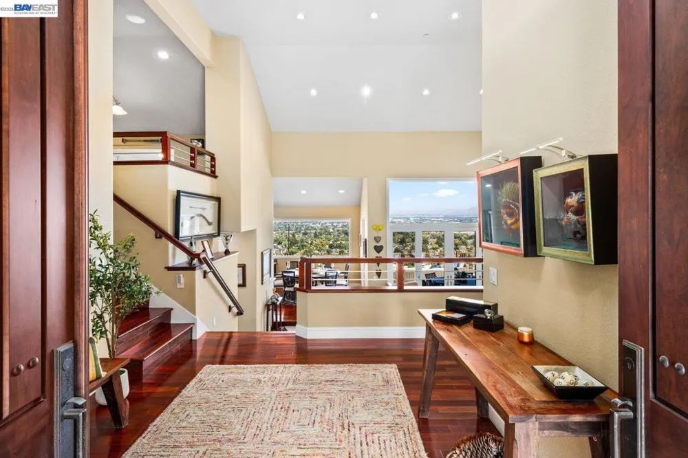 8115 Brittany Dr Dublin, CA 94568