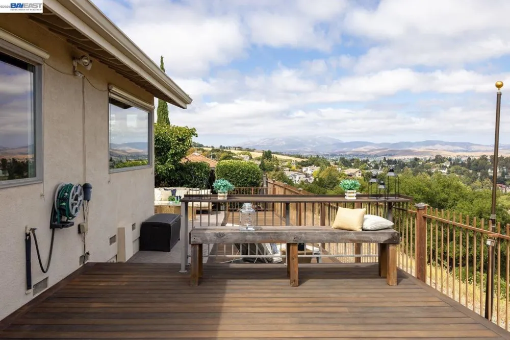 8115 Brittany Dr Dublin, CA 94568