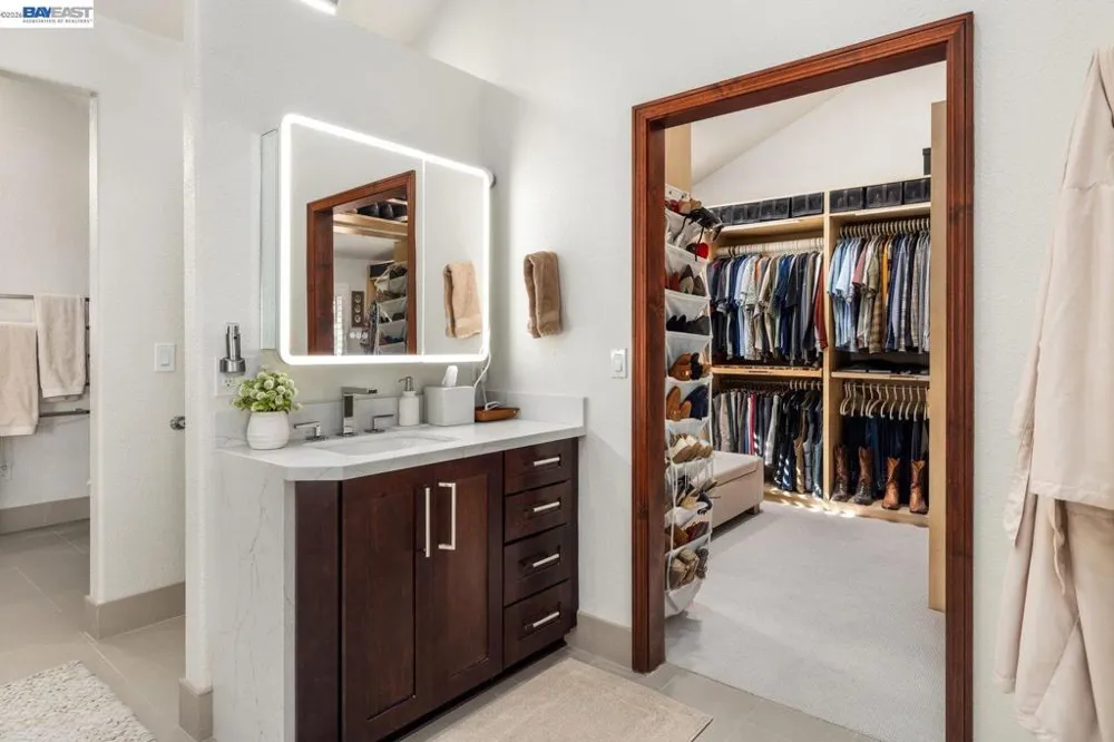 8115 Brittany Dr Dublin, CA 94568