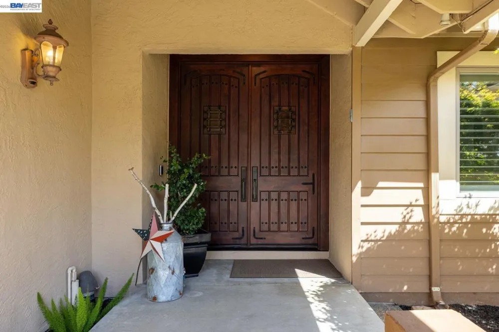 8115 Brittany Dr Dublin, CA 94568
