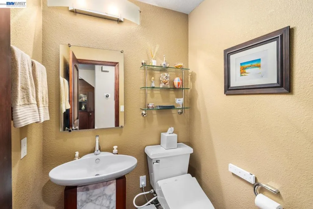 8115 Brittany Dr Dublin, CA 94568