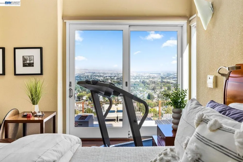 8115 Brittany Dr Dublin, CA 94568