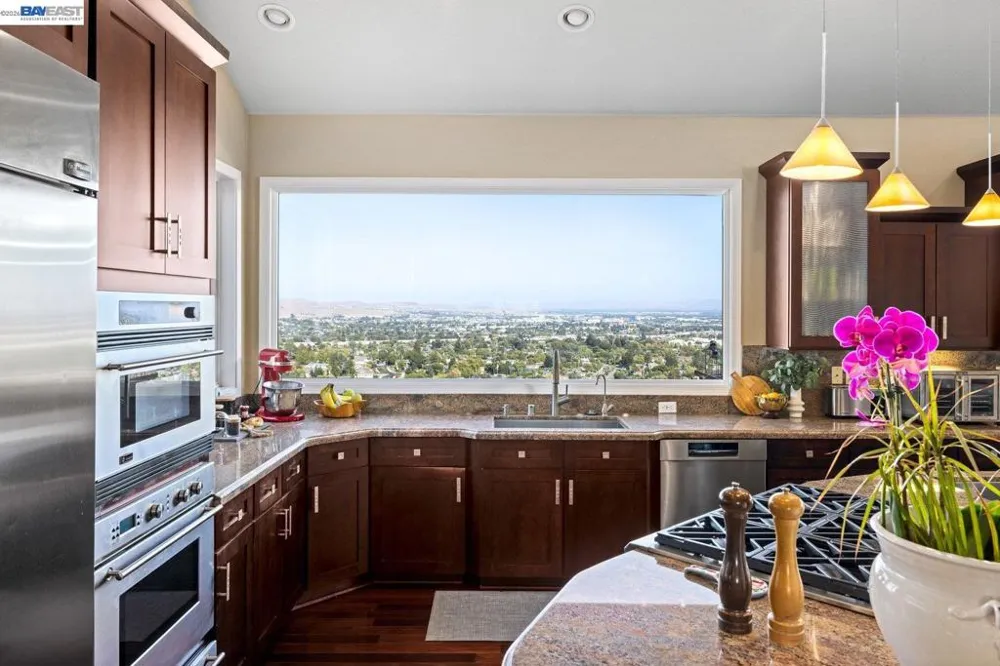 8115 Brittany Dr Dublin, CA 94568