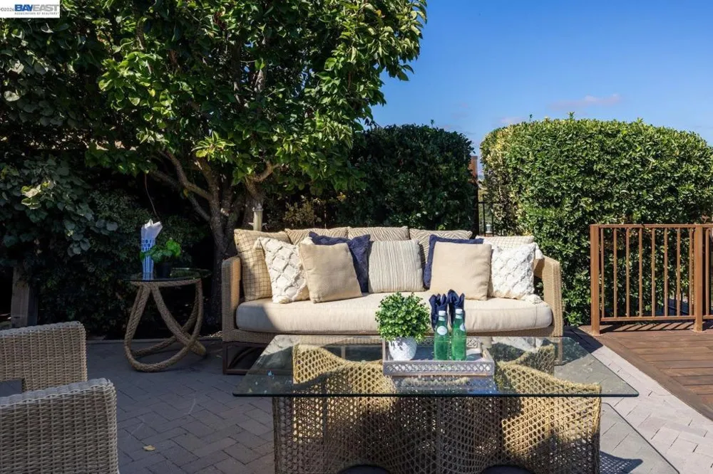 8115 Brittany Dr Dublin, CA 94568