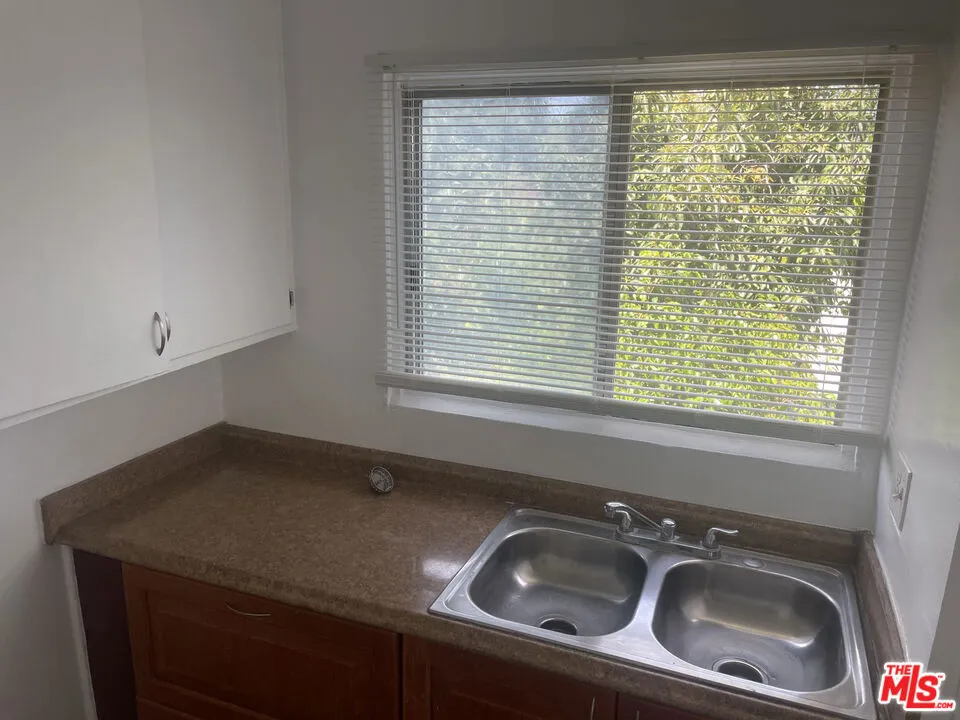 849 Garfield Avenue Pasadena, CA 91104