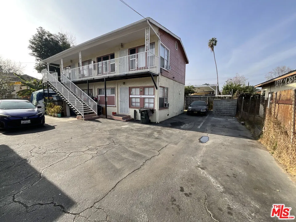849 Garfield Avenue Pasadena, CA 91104
