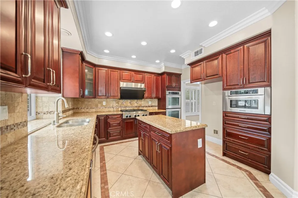 19963 Sunset Vista Road Walnut, CA 91789