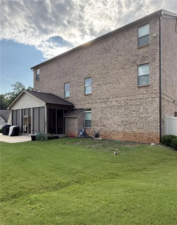 105 Way Point Drive Stockbridge, GA 30281