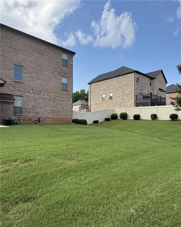 105 Way Point Drive Stockbridge, GA 30281