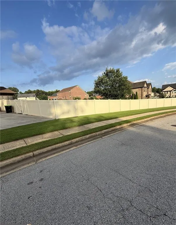 105 Way Point Drive Stockbridge, GA 30281
