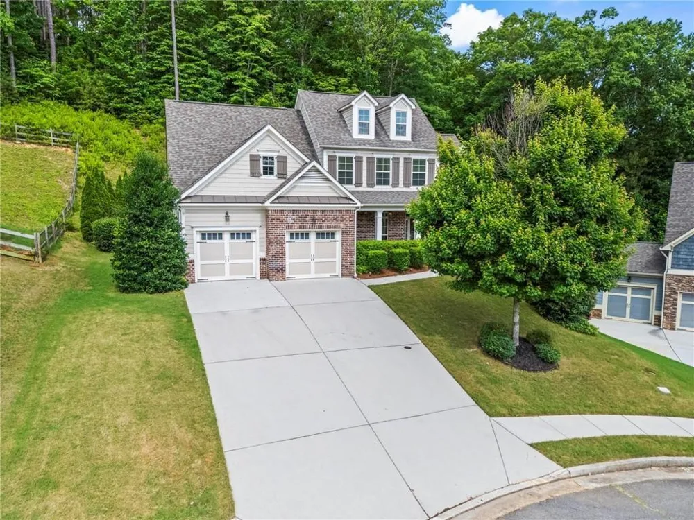 183 Lullwater Lane Dallas, GA 30132