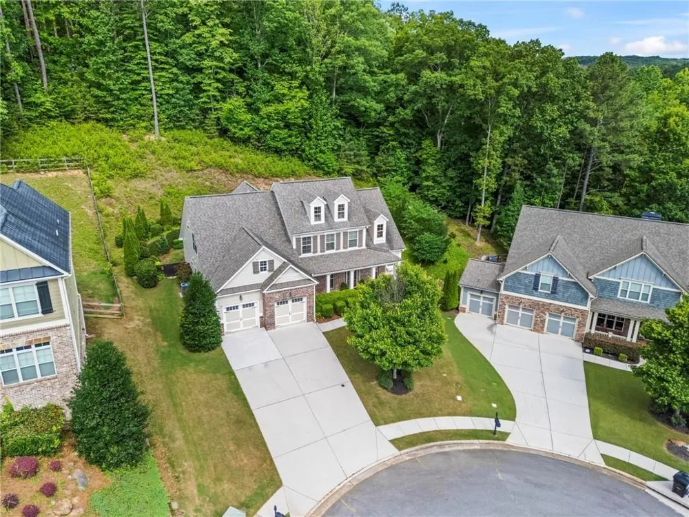 183 Lullwater Lane Dallas, GA 30132