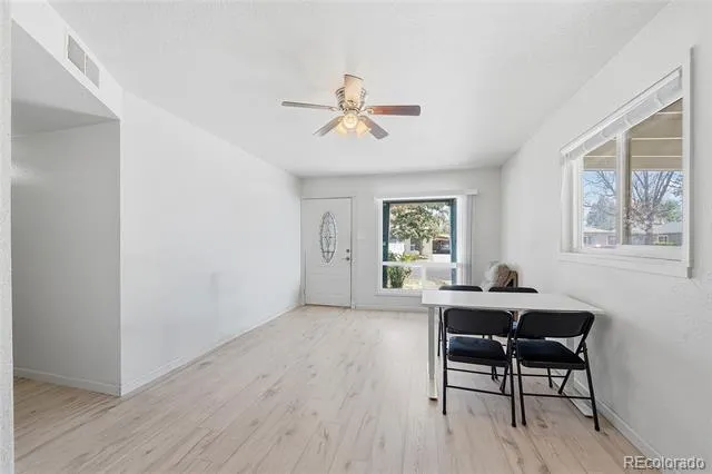 1281 Worchester Street Aurora, CO 80011
