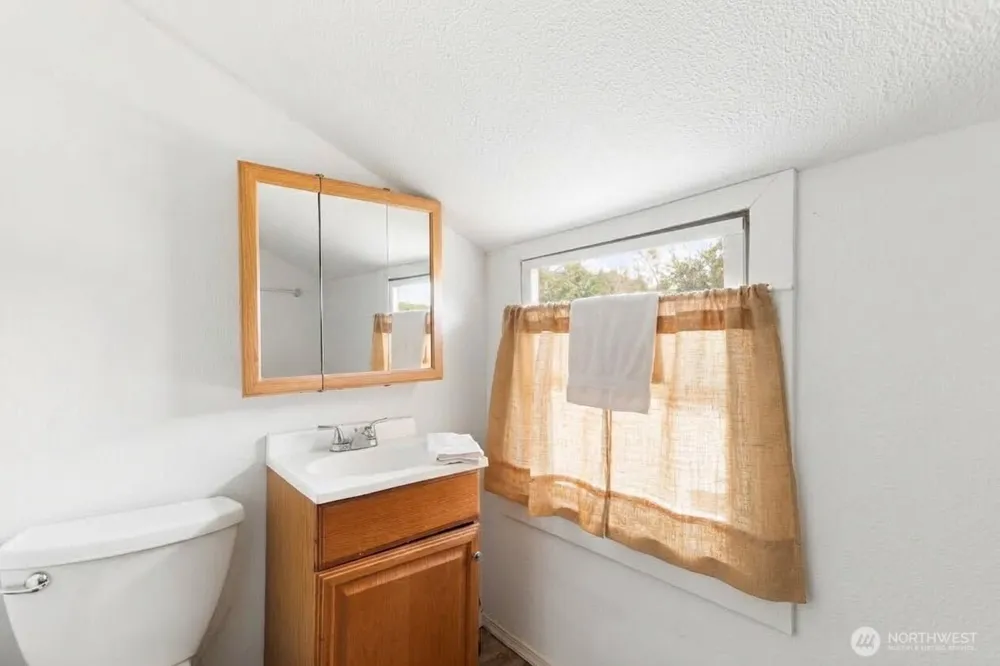 4727 61st Street NE Marysville, WA 98027