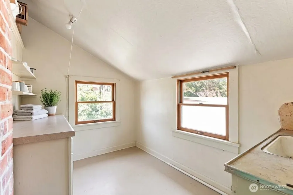 4727 61st Street NE Marysville, WA 98027