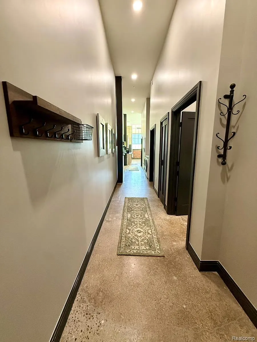 603 E Milwaukee Street #105 Detroit City, MI 48202