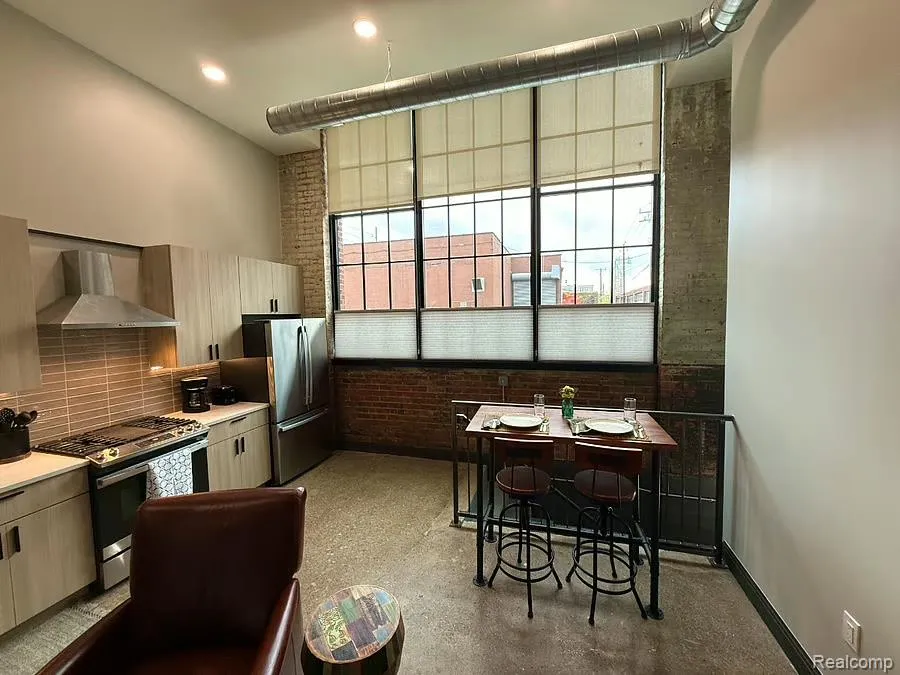 603 E Milwaukee Street #105 Detroit City, MI 48202